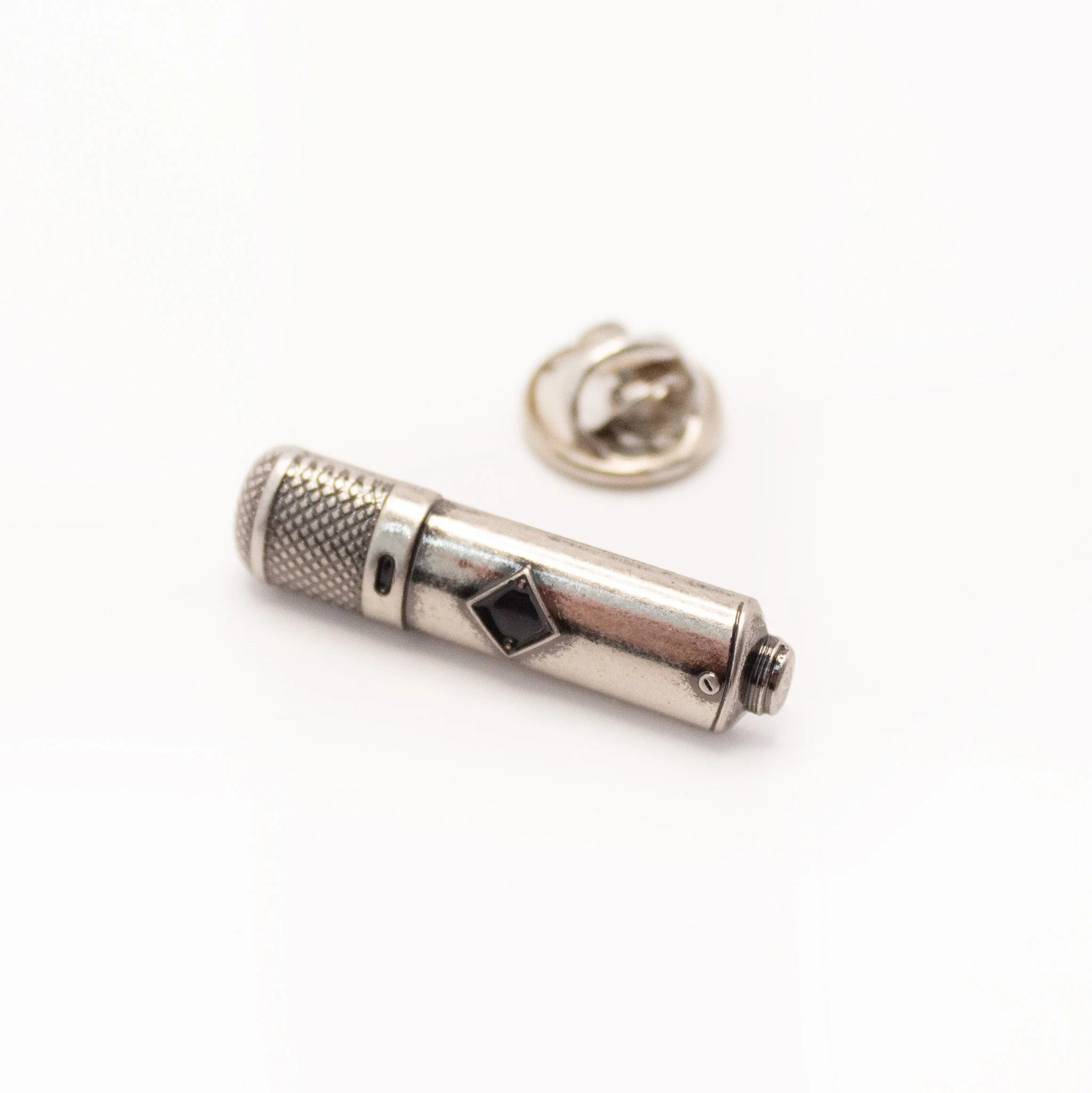Abbey Road Studios Microphone Pin Badge - Image 2